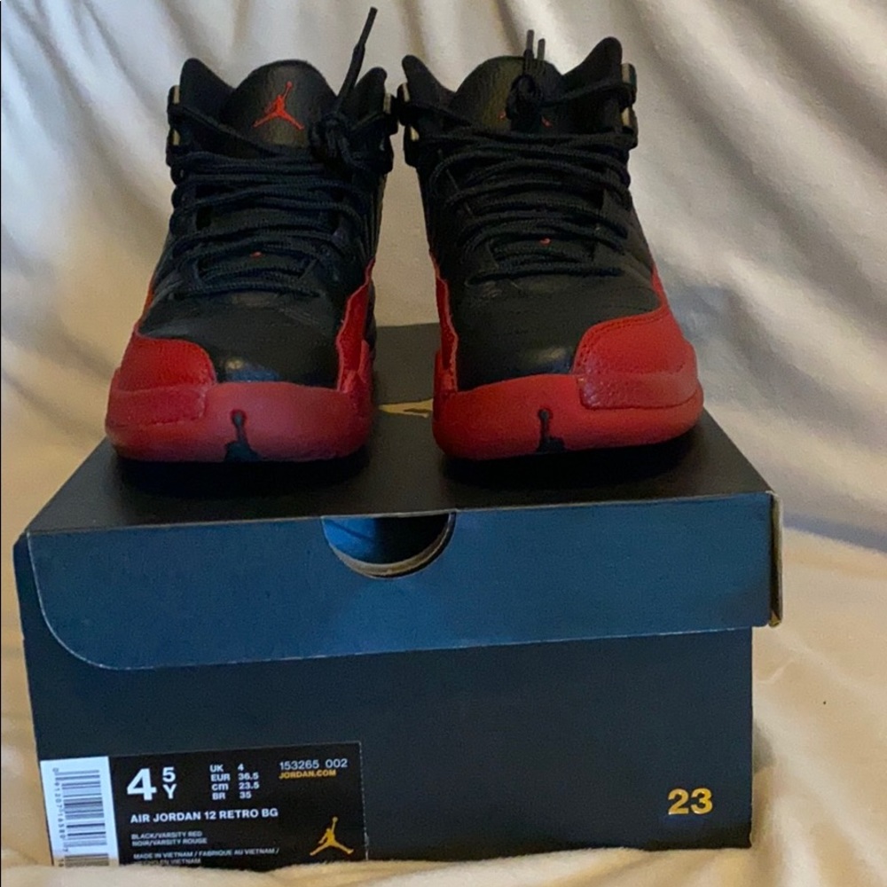 Air Jordan 12 Retro - Flu Game